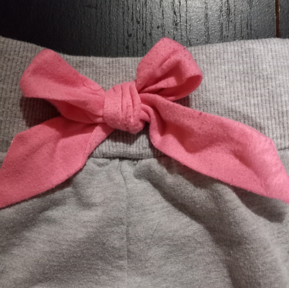 Hello Kitty Heather gray sweat pants with pink drawstring - Picture 4 of 5